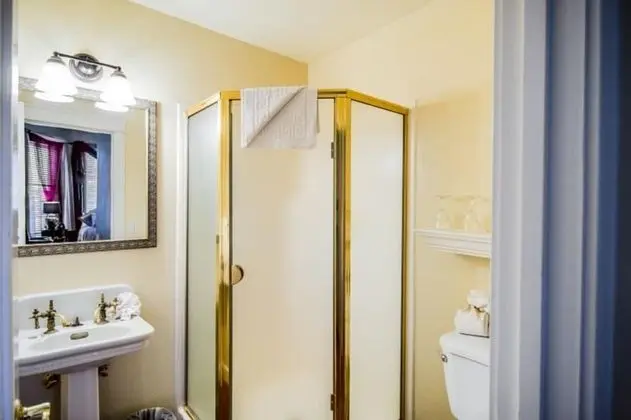 Oda, Özel Banyo
