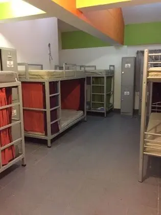 Ortak Ranzalı Oda, Sadece kadınlar için (2 Beds in 12 Beds)