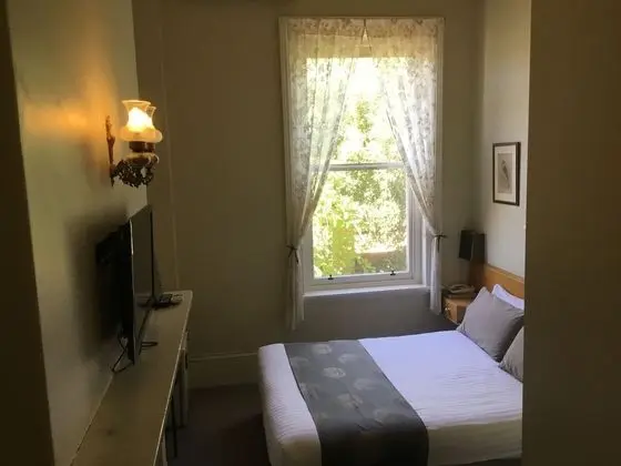 Süit, 1 Büyük (Queen) Boy Yatak