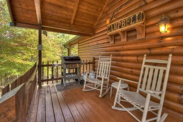 Kulübe (Campbell's Cozy Cabin)