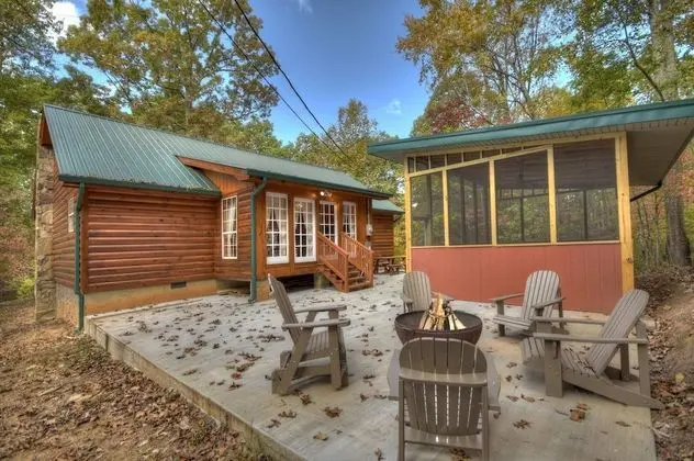 Kulübe (Campbell's Cozy Cabin)