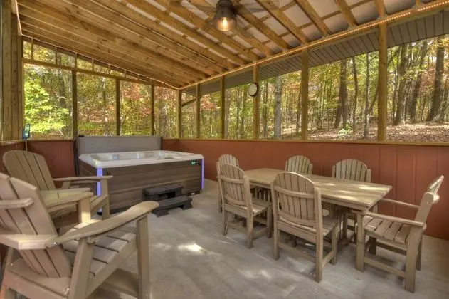 Kulübe (Campbell's Cozy Cabin)
