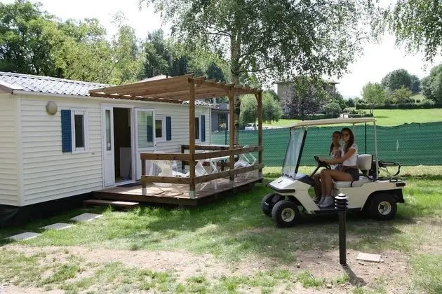 Karavan, Bahçeli (A)