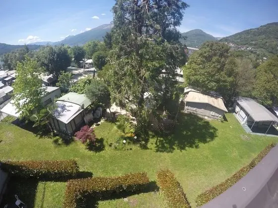 Basic Stüdyo, Kule