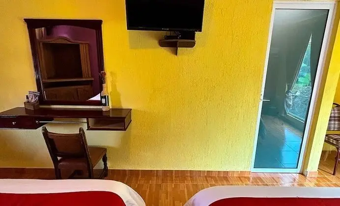 Tek Büyük Yataklı Oda