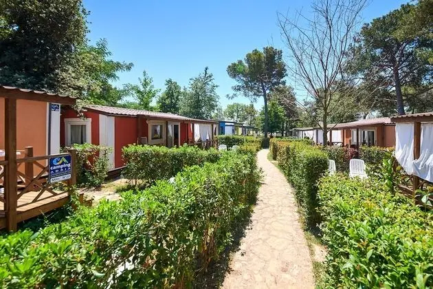Karavan, 2 Yatak Odası, Havuz Kullanımı