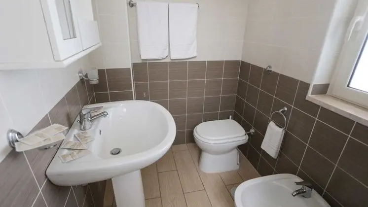 Deluxe Tek Büyük veya İki Ayrı Yataklı Oda, Deniz Manzaralı