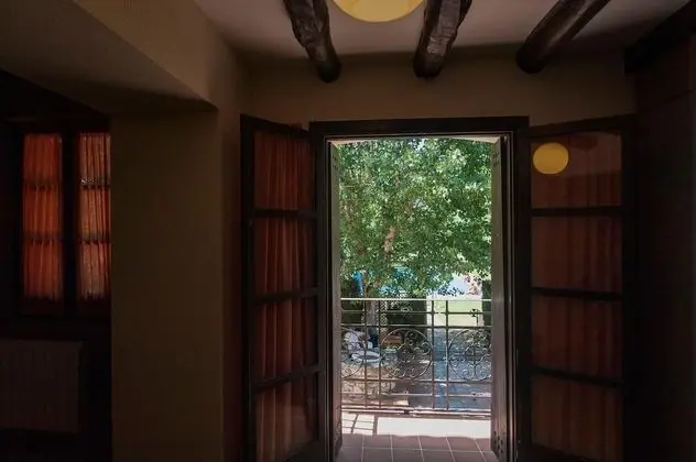 Basic Tek Büyük Yataklı Oda