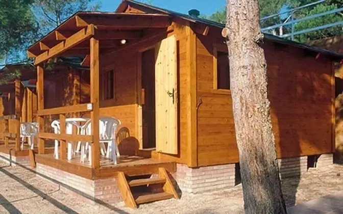 Bungalov (2+2 pax)