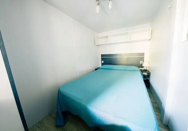 Basic Karavan, 1 Yatak Odası, Veranda (Small)
