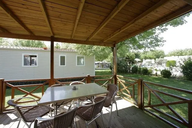 Bungalov, 2 Yatak Odası