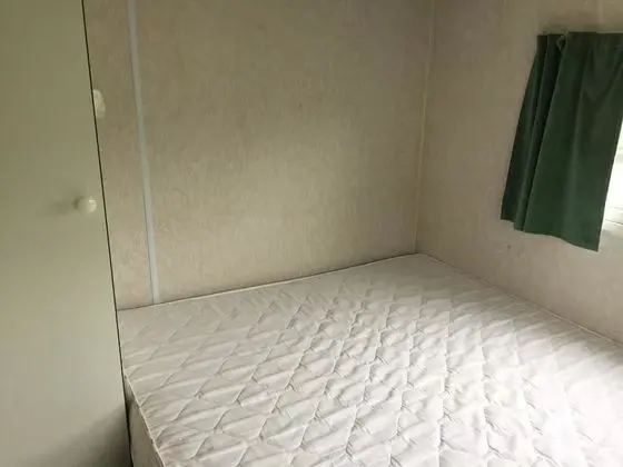 Karavan, 2 Yatak Odası, Bahçe Manzaralı