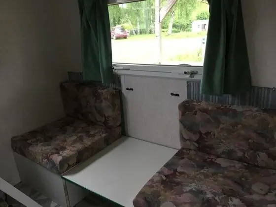 Karavan, 2 Yatak Odası, Bahçe Manzaralı