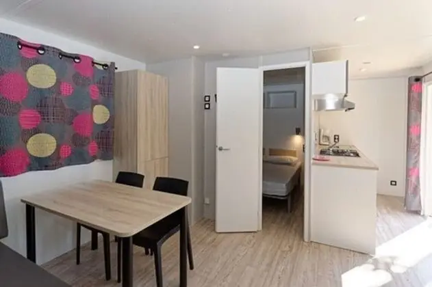 Comfort Karavan, 3 Yatak Odası (6 pers)