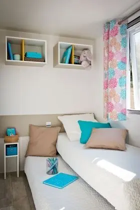 Comfort Karavan, 4 Yatak Odası (8 pers)