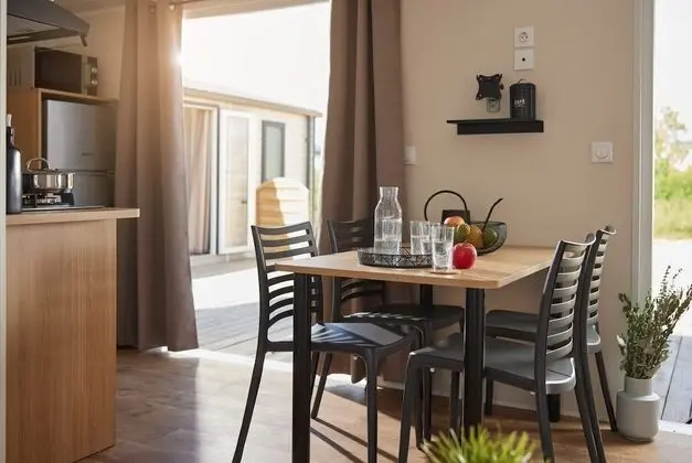 Mobile Home nest 4/5 pers air-conditioned