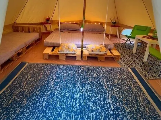 Romantic Çadır, Sigara İçilmez