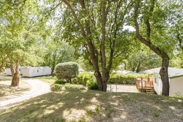 Karavan, Birden Çok Yatak, Sigara İçilmez