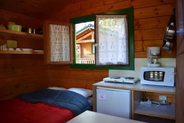 Dağ Evi, Sigara İçilmez (Isabelle)