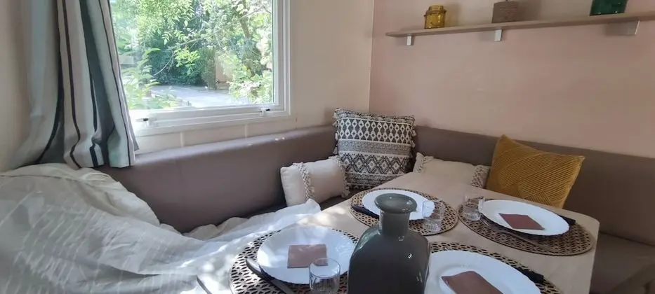 Karavan (EVO 27 A/C)