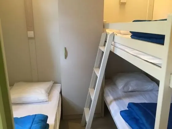 Dağ Evi, Birden Çok Yatak, Sigara İçilmez