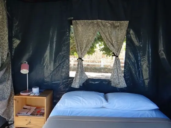 VIP Tent (Breakfast and Dinner Included)