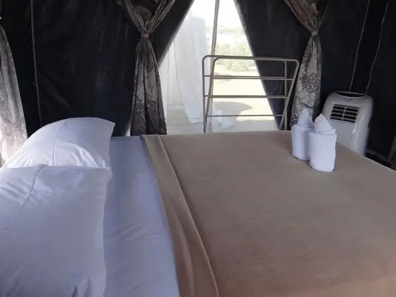 VIP Tent (Breakfast and Dinner Included)