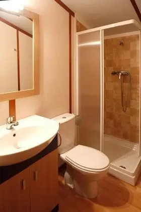 Bungalov (2 Adults - No Kitchen)