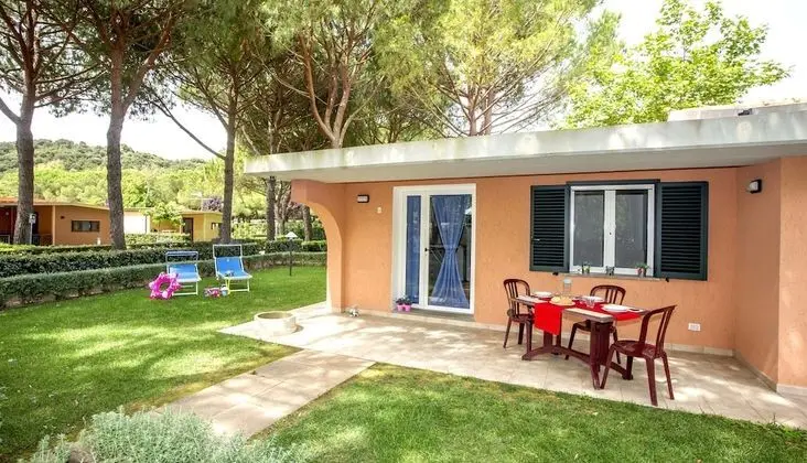 Deluxe Bungalov
