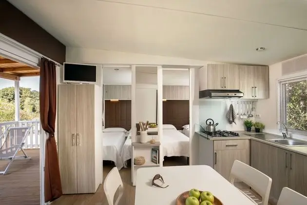 Deluxe Kır Evi