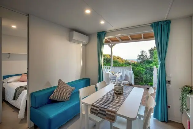 Executive Kır Evi