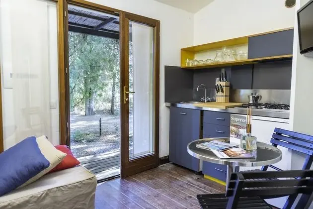 Superior Bungalov (C 4 Adults + 2 Children)