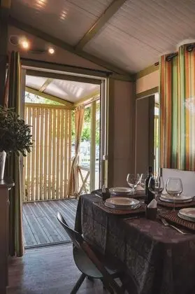 Bungalov, 2 Yatak Odası (Tonga 4 Small)