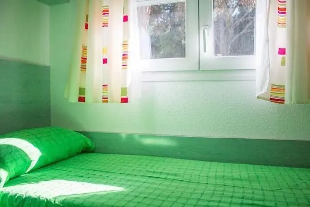 Karavan, 2 Yatak Odası, Teras (4 Pax)