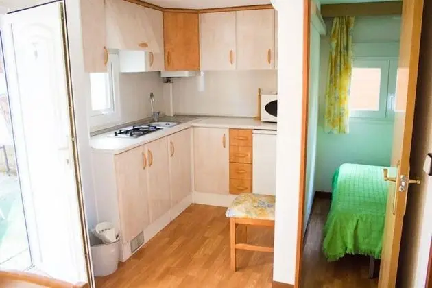 Karavan, 2 Yatak Odası, Teras (4 Pax)