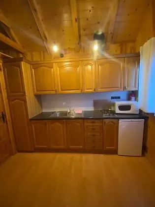 Basic Bungalov, 2 Yatak Odası (4 pax)