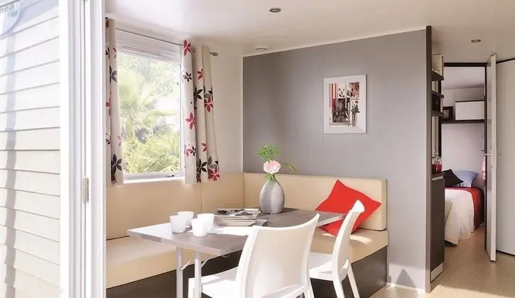 Karavan, 2 Yatak Odası (Confort)