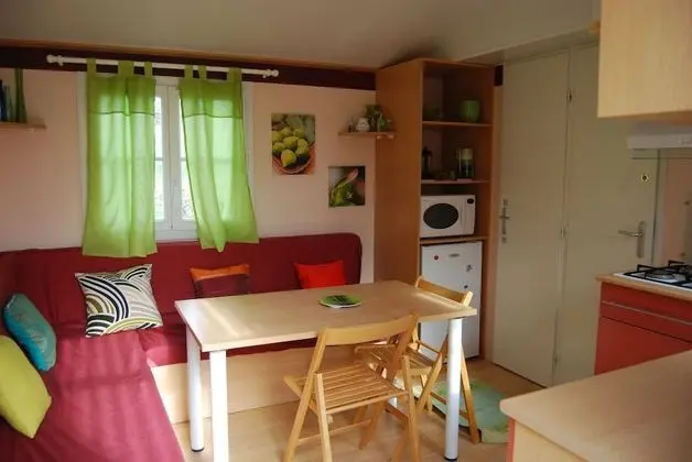 Bungalov (Les Chaumes)