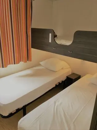 Family Karavan, 2 Yatak Odası