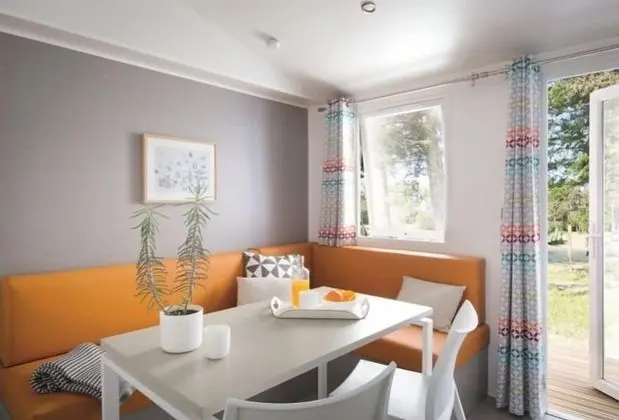 Karavan (2-4 persons)