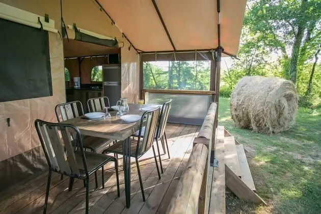 Çadır (Lodge Premium)