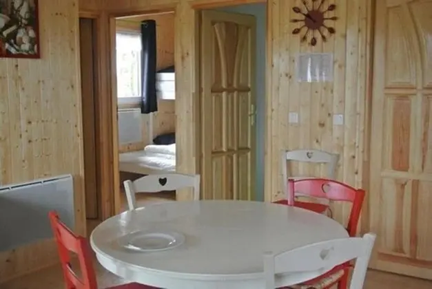 Dağ Evi (Les Pivoines)