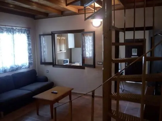 Family Ev, Birden Çok Yatak, Sigara İçilmez, Bahçe Manzaralı