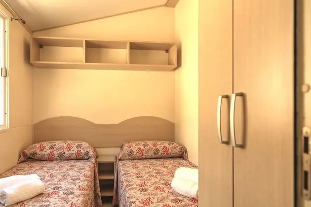 Family Karavan