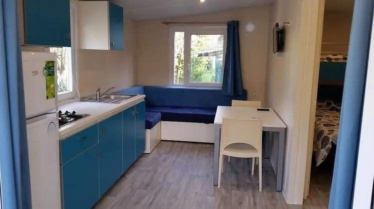 Karavan (2 pax)