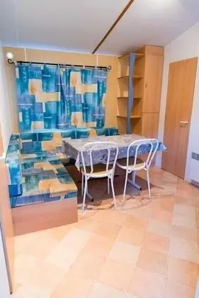 Family Karavan (Mobile)