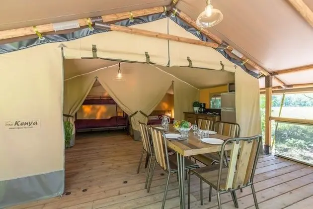 Comfort Karavan (Kenya Plus)