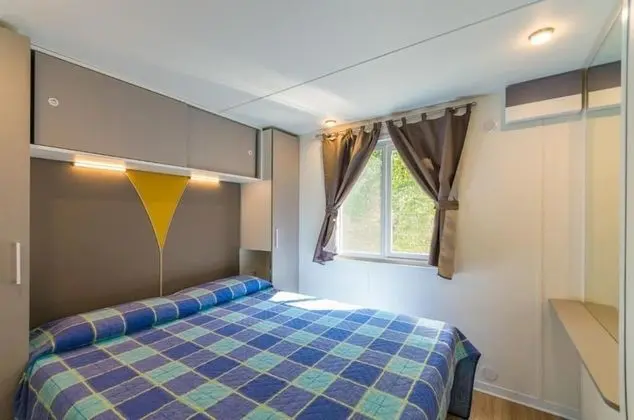 Karavan, Veranda, Göl Manzaralı