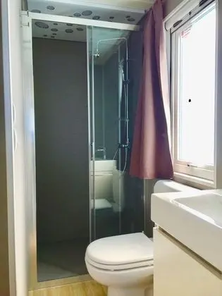 Karavan, Veranda, Göl Manzaralı