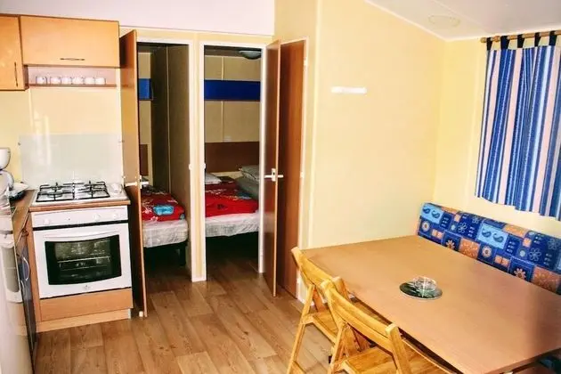 Karavan, 3 Yatak Odası (6 personnes)